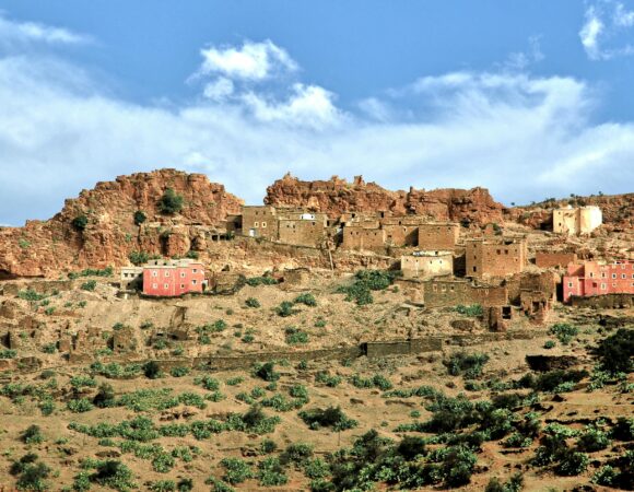 Tafraoute and Tiznit Day Trip: 1 Amazing Anti-Atlas Adventure You’ll Love